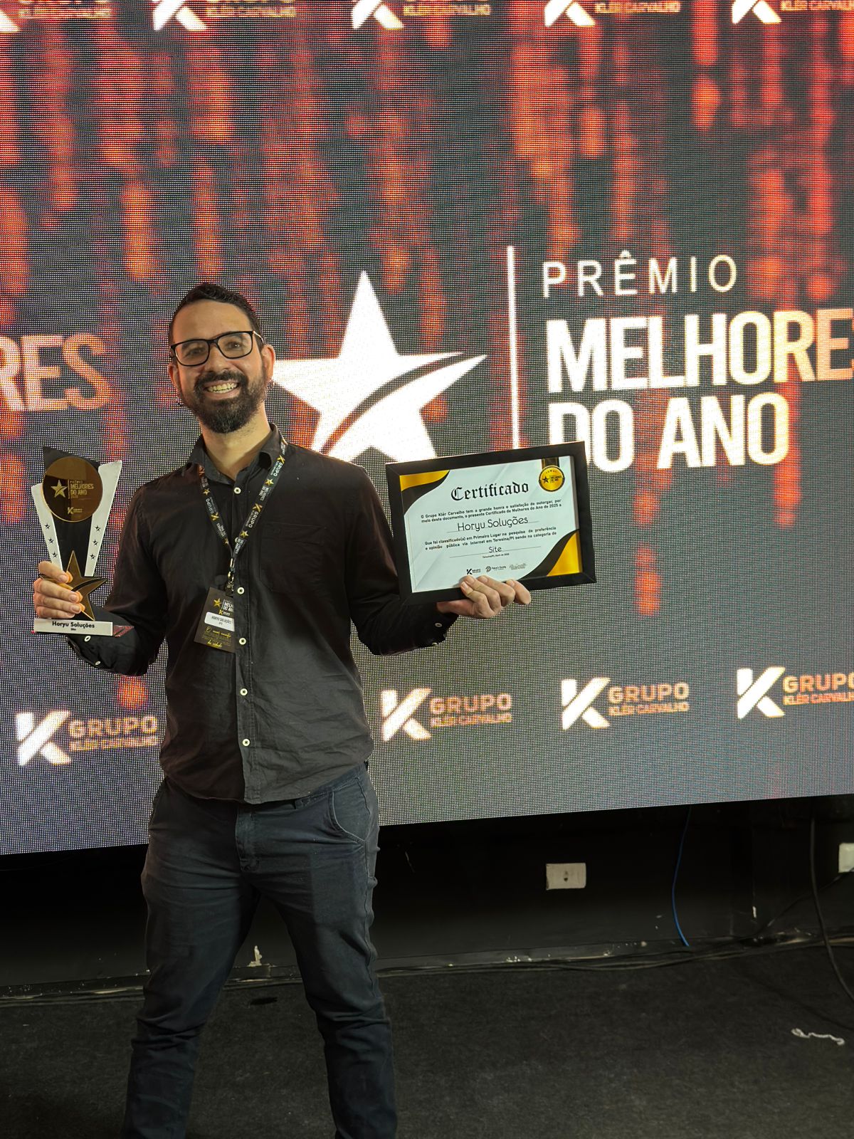 Horyu Soluções brilha no palco: eleita Melhor Site do Ano de 2025 e celebra excelência no último sábado